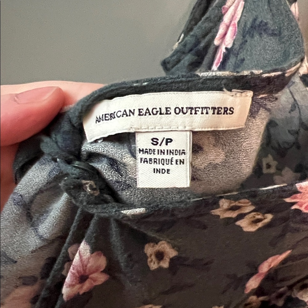 Women’s American eagle tank top size small - Picture 4 of 4